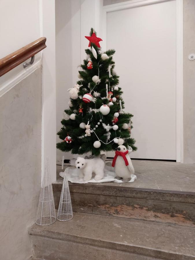 Les Dauphins Apartment Saint-Romain-de-Jalionas ภายนอก รูปภาพ